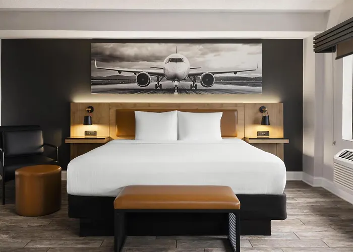 Aiden By Best Western Newark Airport