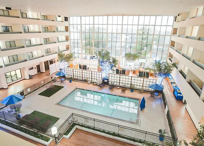 Atrium Hotel And Suites Dfw Airport