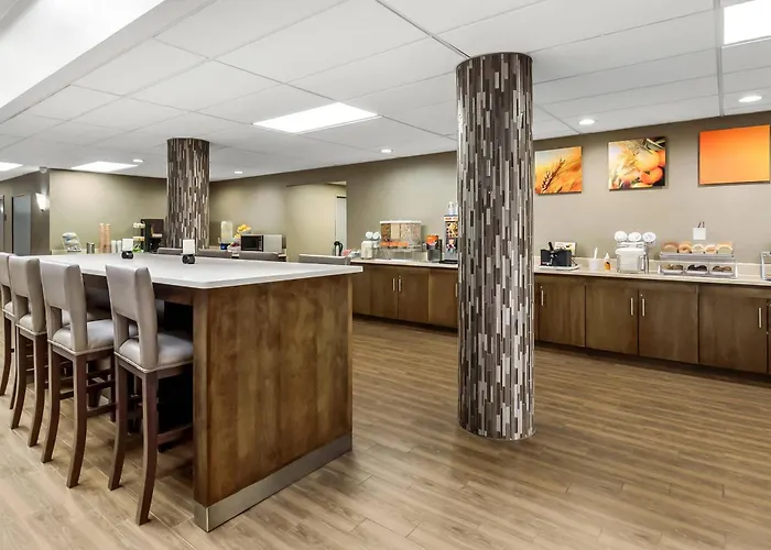 Comfort Suites Near Potomac Mills Woodbridge