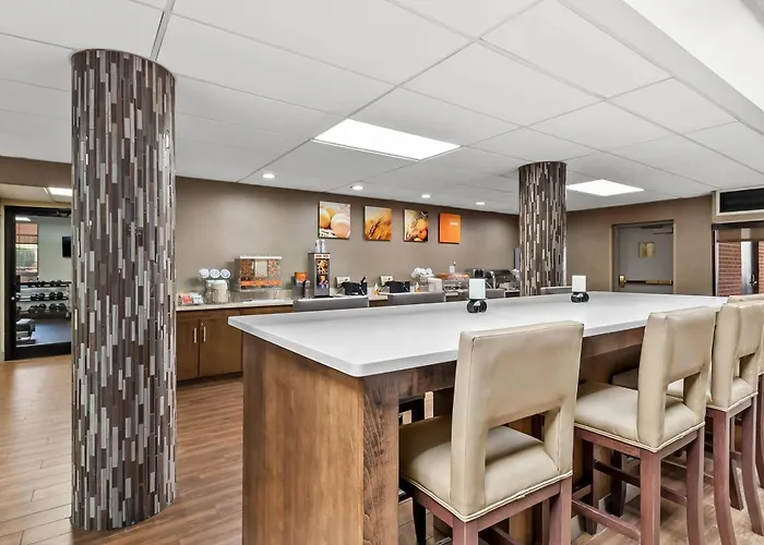 Comfort Suites Near Potomac Mills Woodbridge