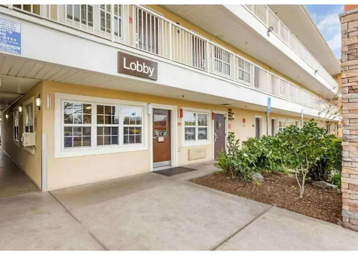 Studio 6 Suites Sacramento Northgate Ca