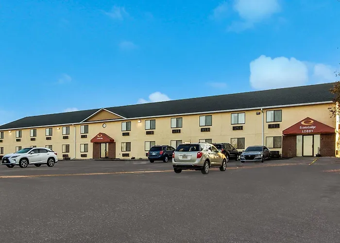 Econo Lodge Inn & Suites Yankton