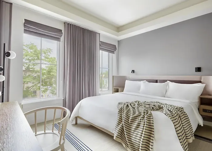 907 Main Hotel Central Square, Sonder By Marriott Bonvoy