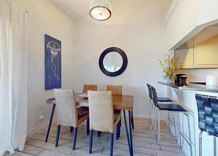 Sunshine Cottage