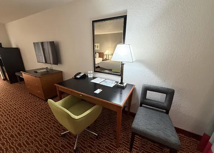 Atrium Hotel And Suites Dfw Airport