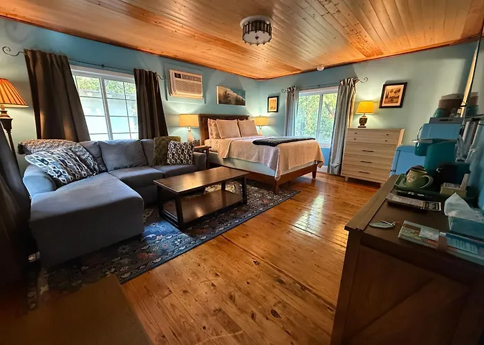 Sherwood Court Cottages & Guest Rooms Eureka Springs
