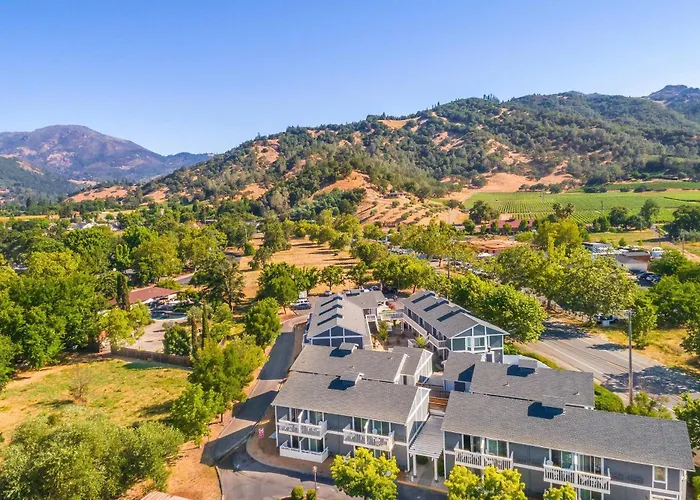 Upvalley Inn & Hot Springs, An Ascend Collection Hotel