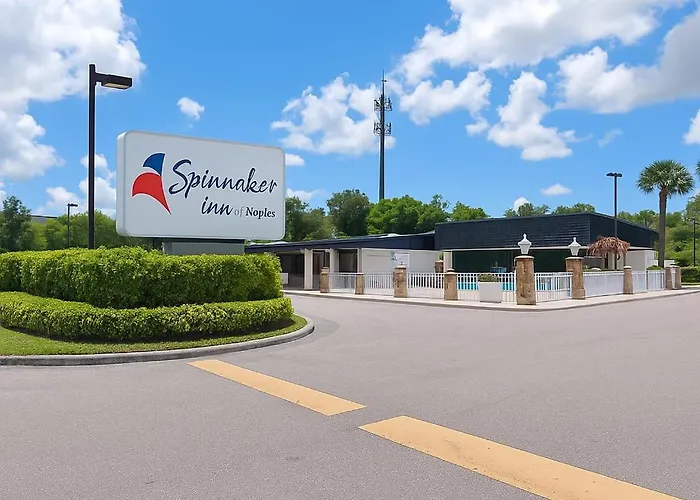 Spinnaker Inn Of Naples Vineyards