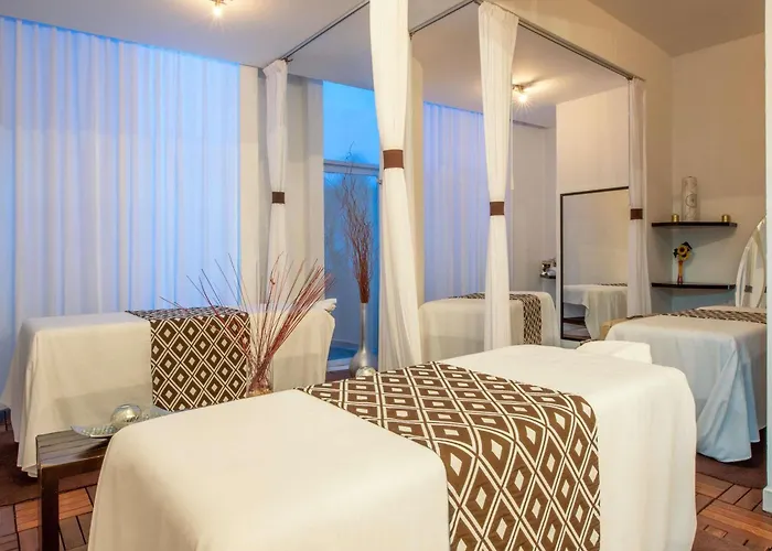 Park Royal Mazatlan Hotel