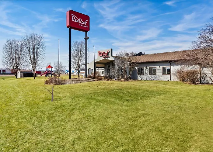 Clarion Pointe