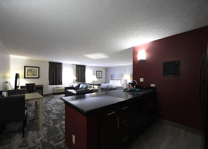 Quality Inn & Suites Mattoon South