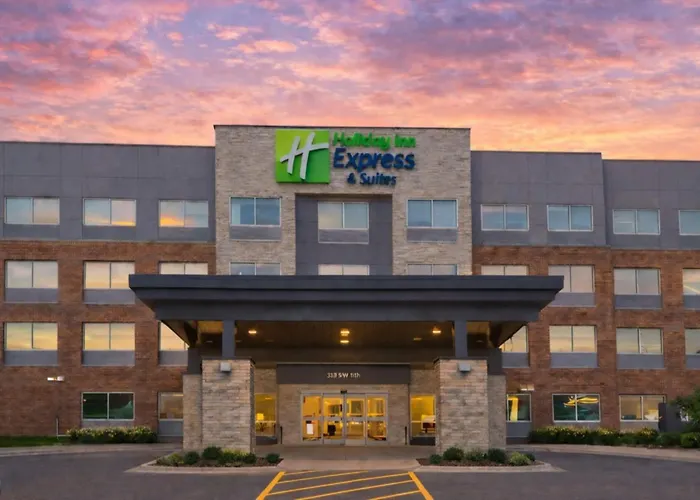 Holiday Inn Express And Suites Des Moines Downtown By Ihg