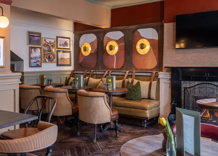 Royal Oak At Keswick Hotel