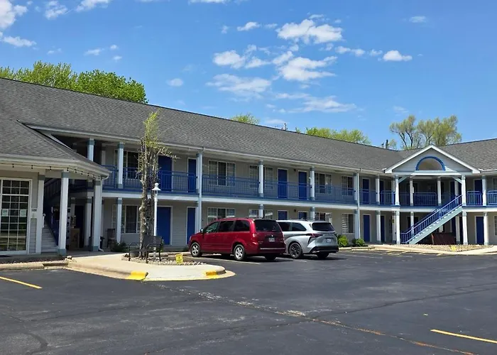 Fontana Village Inn Lake Geneva