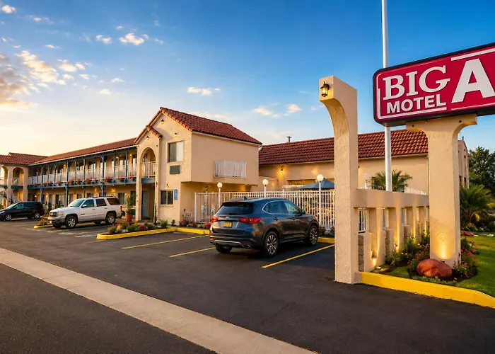 Big A Motel & Suites Near Disneyland Orange County