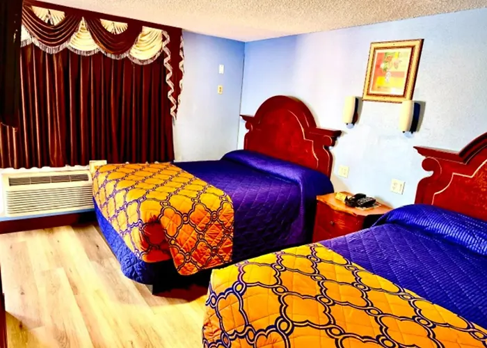 A Fisher'S Inn Motel