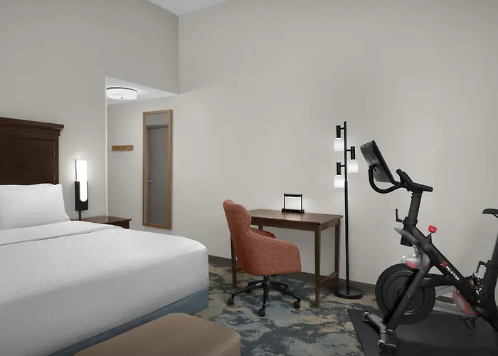 Hampton Inn & Suites Mishawaka/South Bend At Heritage Square