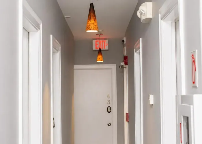 Centrally Located Studio In The Southend, #25 Boston