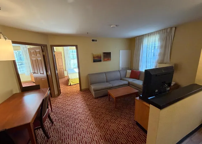 Mainstay Suites Bloomington Near University
