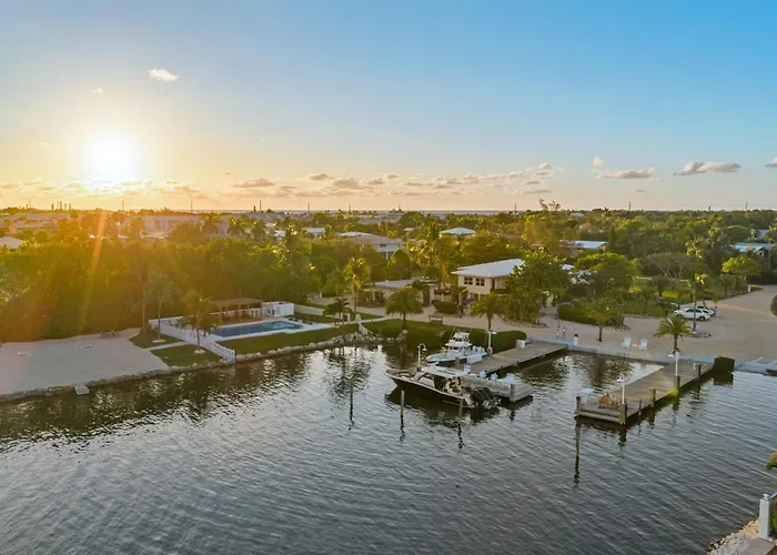 Seascape Resort & Marina Marathon