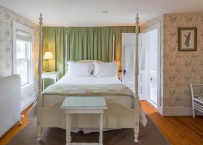 Snug Cottage Provincetown