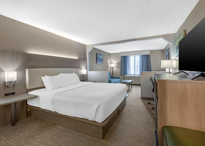 Best Western Plus Pioneer Park Inn Fairbanks