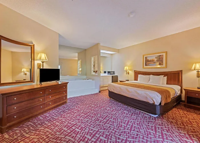 Surestay By Best Western Cherokee On The River