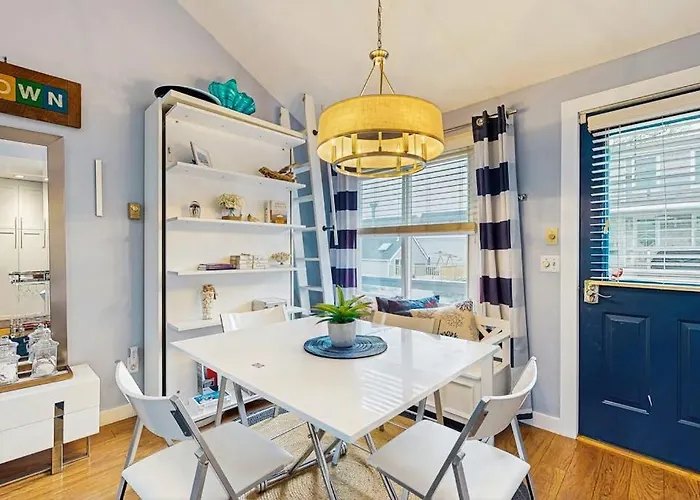 Provincetown Waterfront Studio