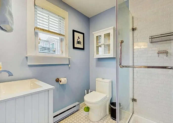 Provincetown Waterfront Studio