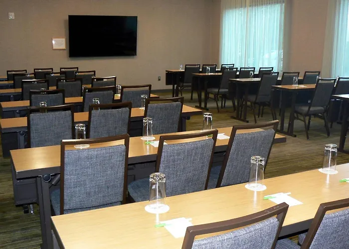 Courtyard By Marriott Portland Tigard Hotel