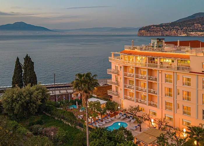 Boutique Hotel Regina Sorrento