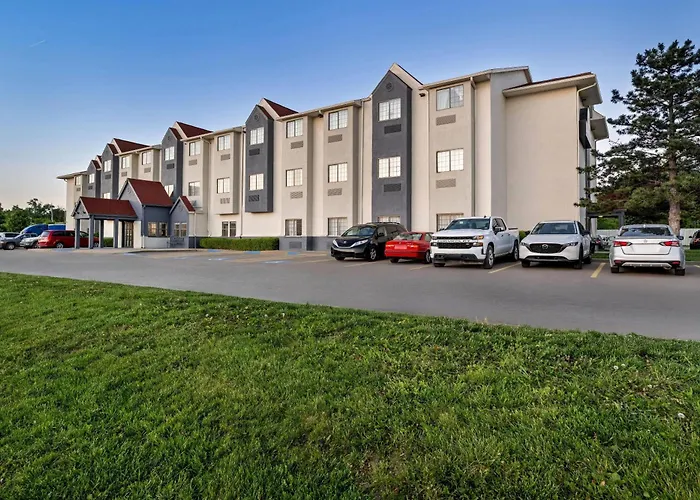 Days Inn By Wyndham Near Kansas Speedway Kansas City