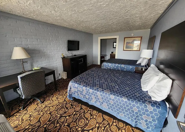 Carthage Inn