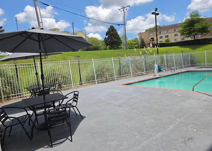 La Quinta By Wyndham Vicksburg Hotel