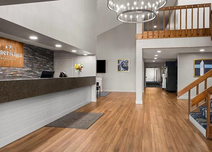 Americinn By Wyndham Marshfield