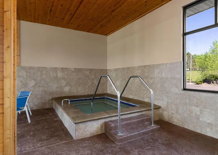 Baymont By Wyndham Oacoma Hotel