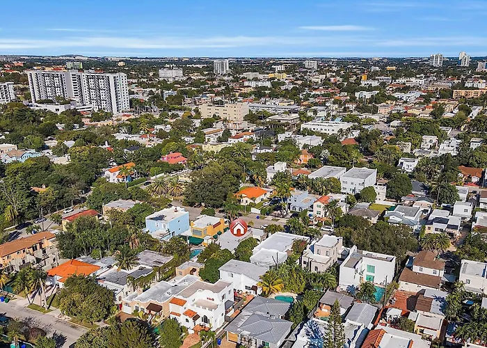Boho Studio In Little Havana