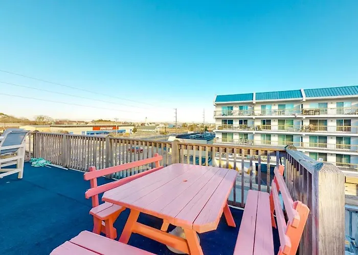 North Point Condo 301