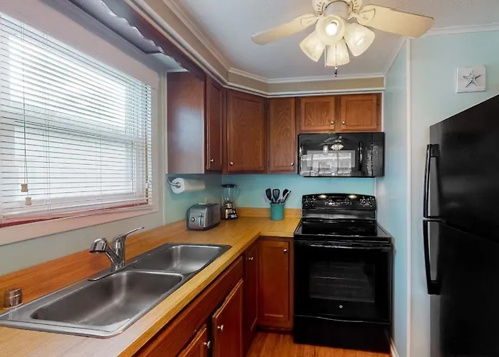 North Point Condo 301