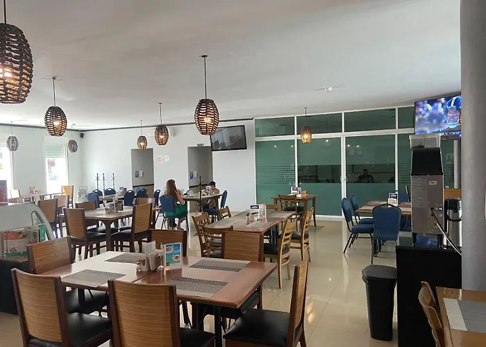 Hotel Maioris La Paz