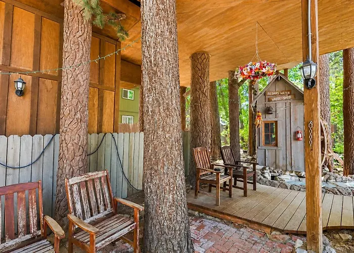 Castle Wood Theme Cottages- Couples Only Big Bear Lake