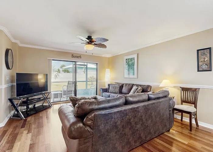 Waterfront Condo With Community Pools & Hot Tub - Walk To The Beach St. Augustine