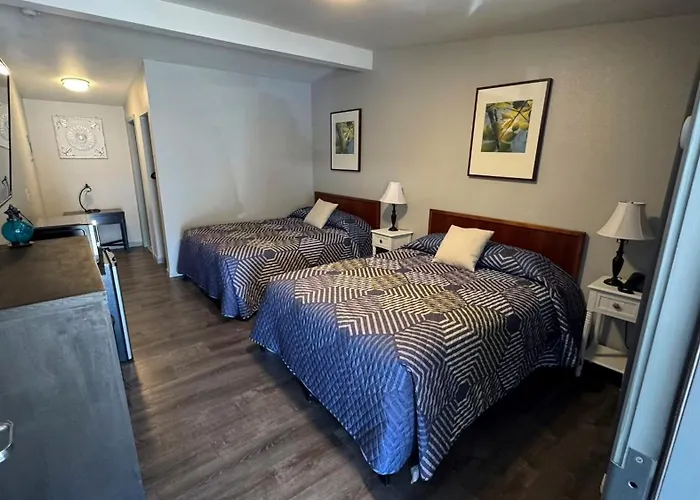 Golden Kent Motel