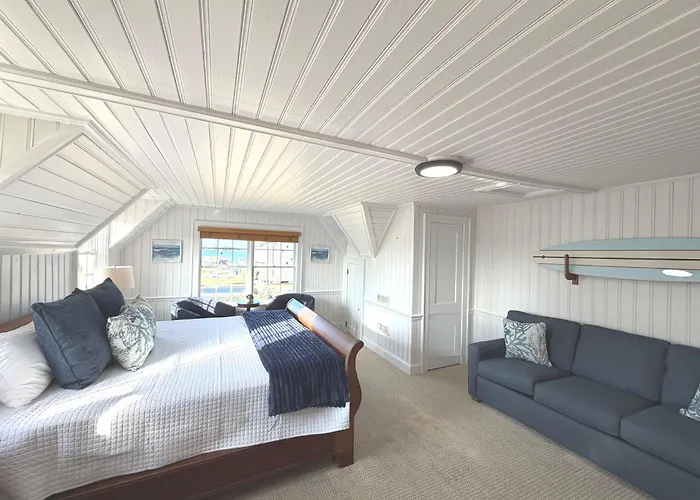 The Castle Inn At Silver Lake Ocracoke