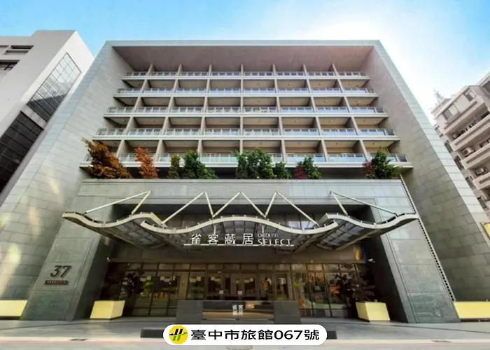 Check Inn Select Taichung Dadun
