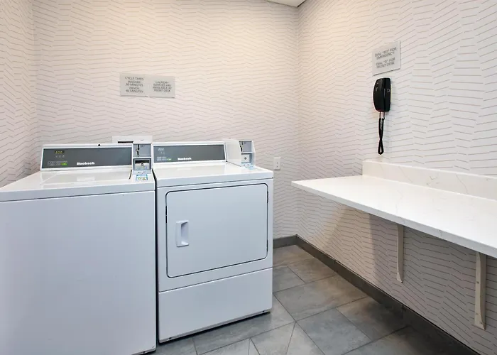 Hampton Inn Detroit/Belleville-Airport Area