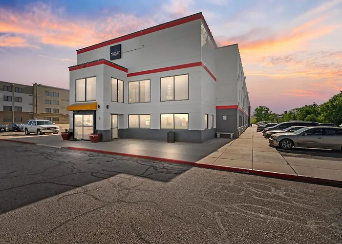 Woodland Inn And Suites Extended Stay Wichita