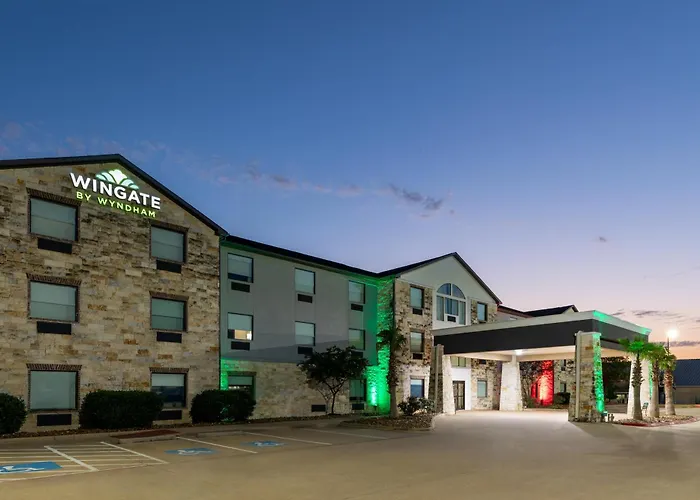 Wingate By Wyndham College Station South Hotel