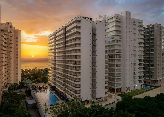 Courtyard By Marriott Santa Marta Resort