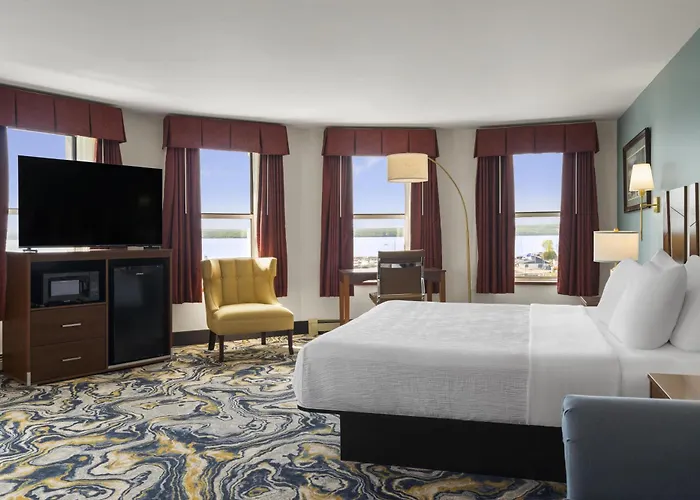 Best Western The Hotel Chequamegon